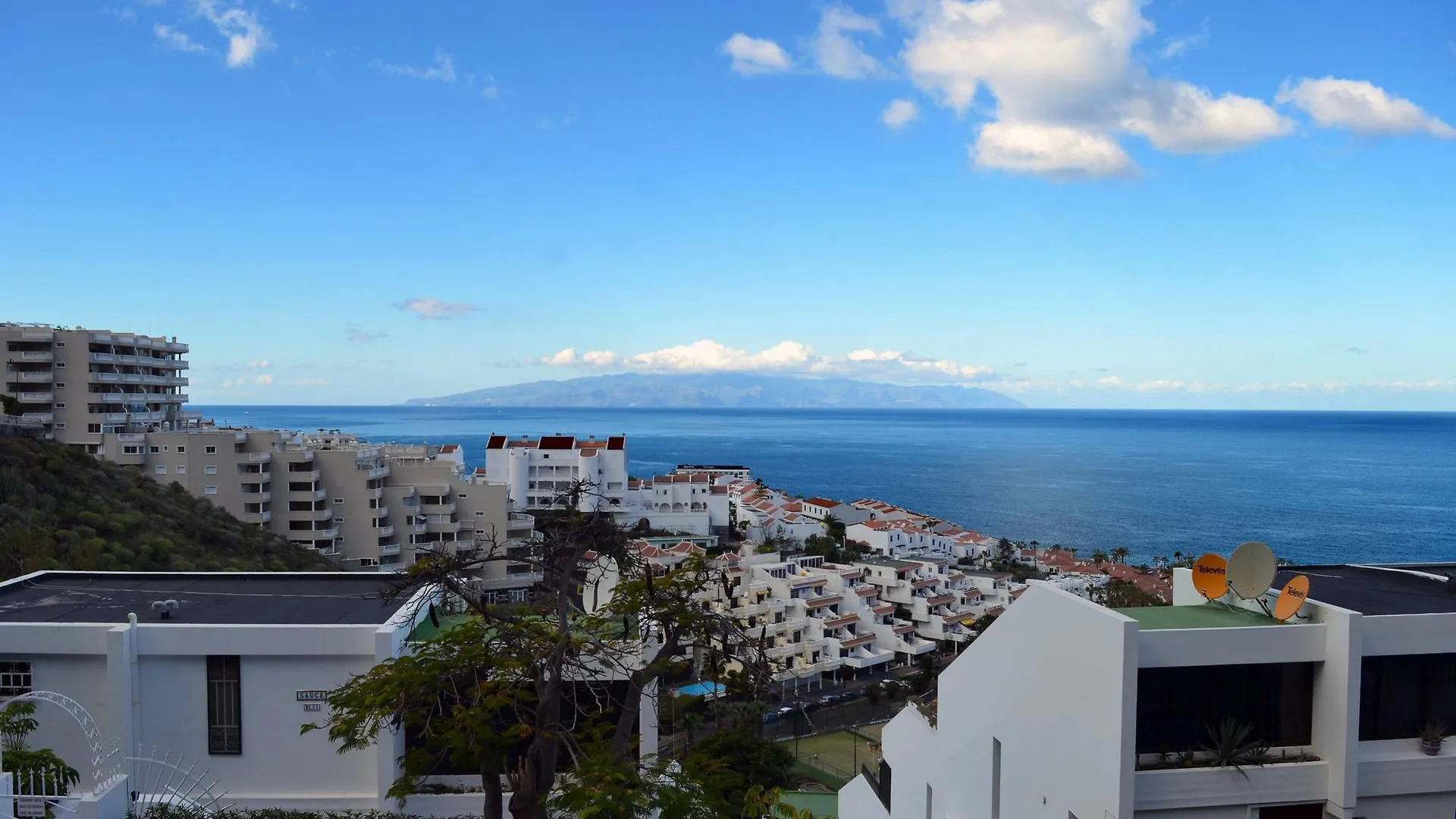 Apartment Apartamentos Terrazas De Los Gigantes Tenerife Island Spain