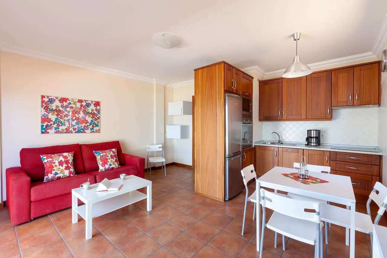 Apartment Apartamentos Terrazas De Los Gigantes Tenerife Island Spain